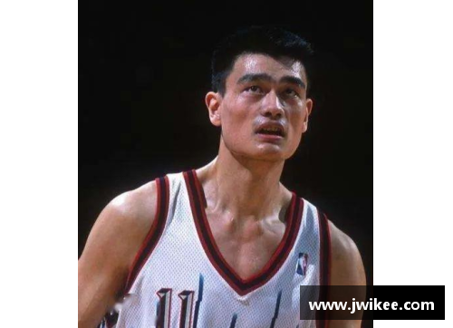 姚明:一位纵横天涯的篮球巨星 姚明:一位纵横天涯的篮球巨星